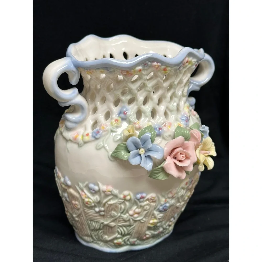 Floral Lattice Vase Cream Pastel Applied Porcelain 3D Flowers Scrolled Victorian